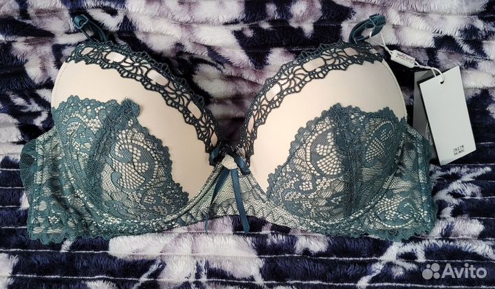 Бюстгалтер новый