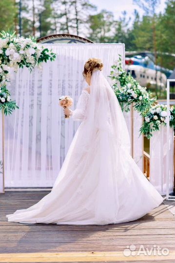 Свадебное платье 48р