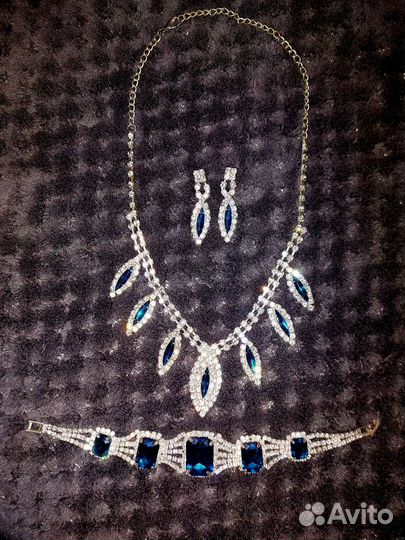 Бижутерия серьги, браслет и колье