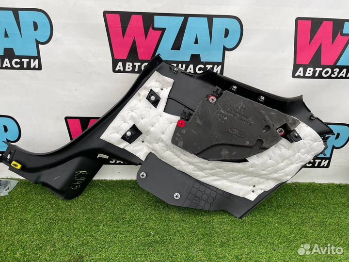 Обшивка салона задняя левая Ford Mustang