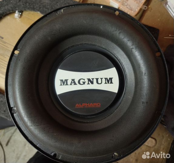 Сабвуфер Alphard magnum m10d2
