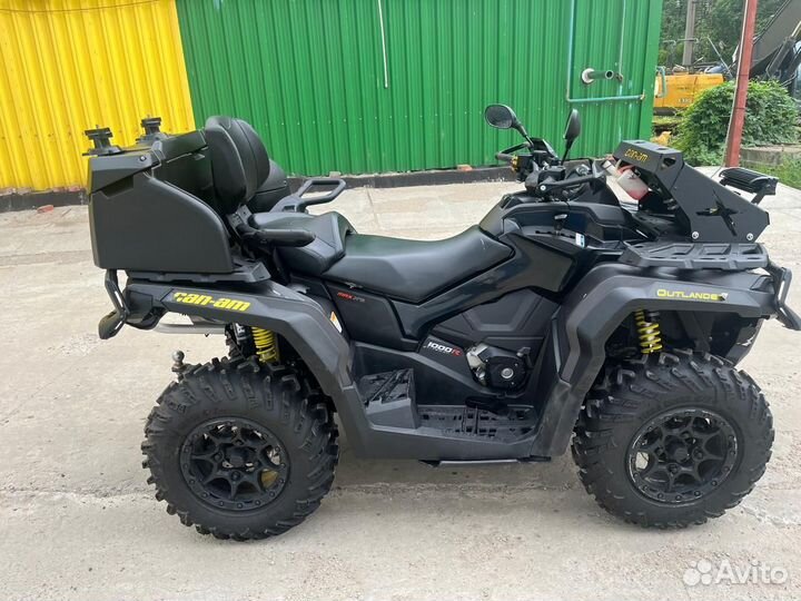 BRP outlander MAX XT-P 1000R