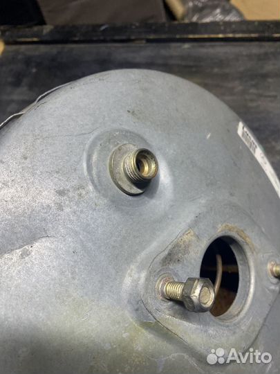 Вакуумный усилитель тормозов W202 Mercedes