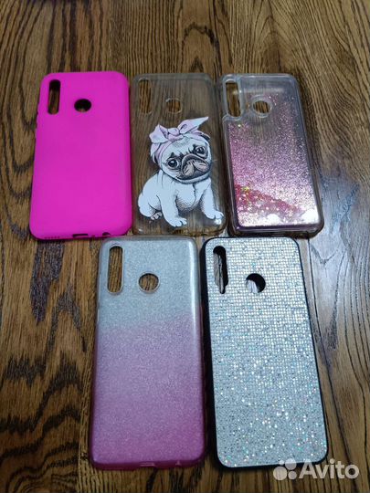 Чехлы на Honor 10i