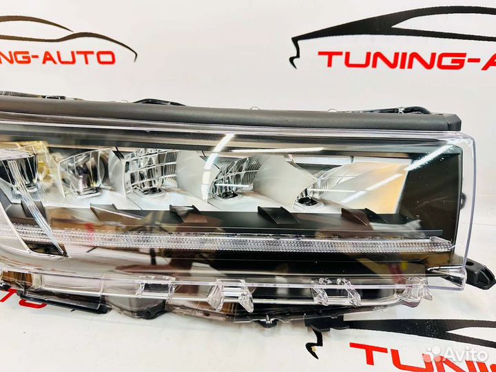 Фары Toyota Highlander (XU 50 ) S1008