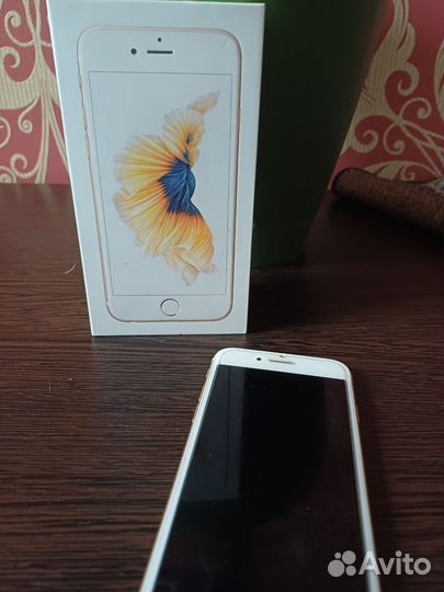 iPhone 6S, 64 ГБ