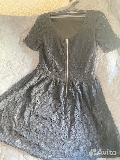 Платье cropp чёрное кружевное