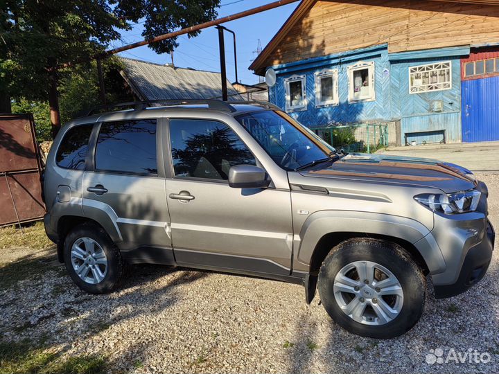 ВАЗ Niva Travel 1.7 МТ, 2021, 28 700 км
