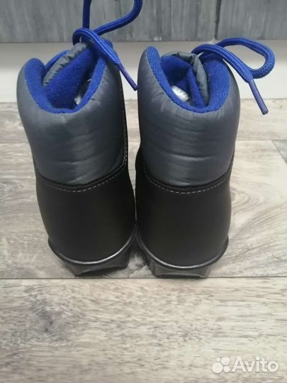 Лыжные ботинки 35 размер