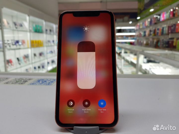 iPhone Xr, 64 ГБ