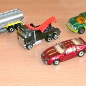 Машинки Hot Wheels, Matchbox