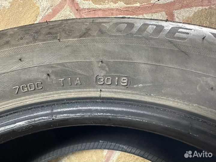 Bridgestone Blizzak LM-80 235/60 R18 107H