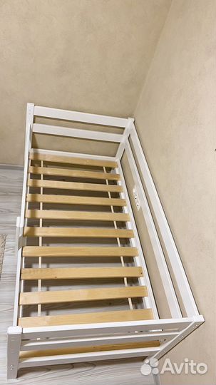 Кровать кровать б/у 80х160