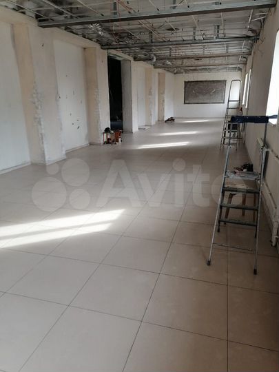 Свободного назначения, 215 м²