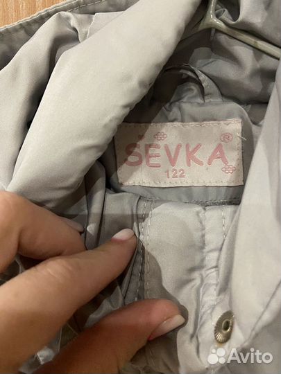 Детская куртка на девочку