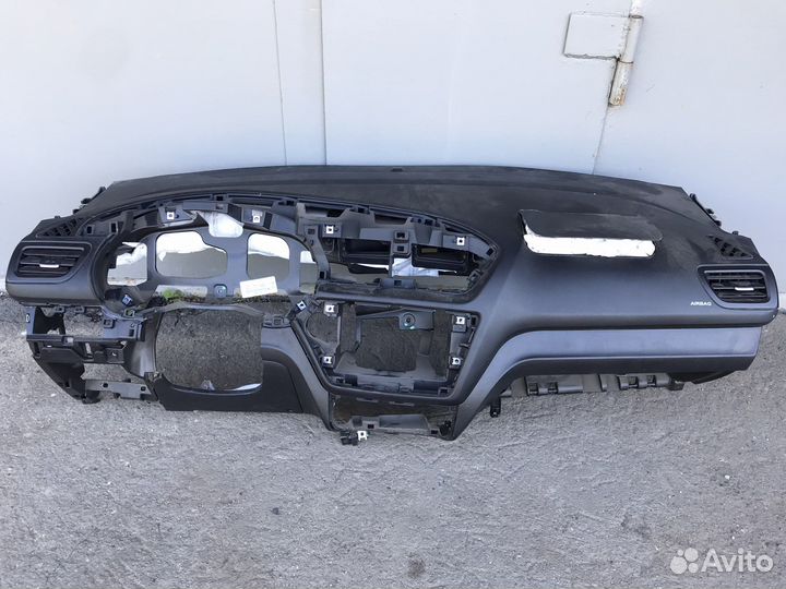 Торпеда Kia Rio 3