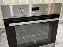 Встраиваемый электрический духовой шкаф electrolux ezc 52430 ax