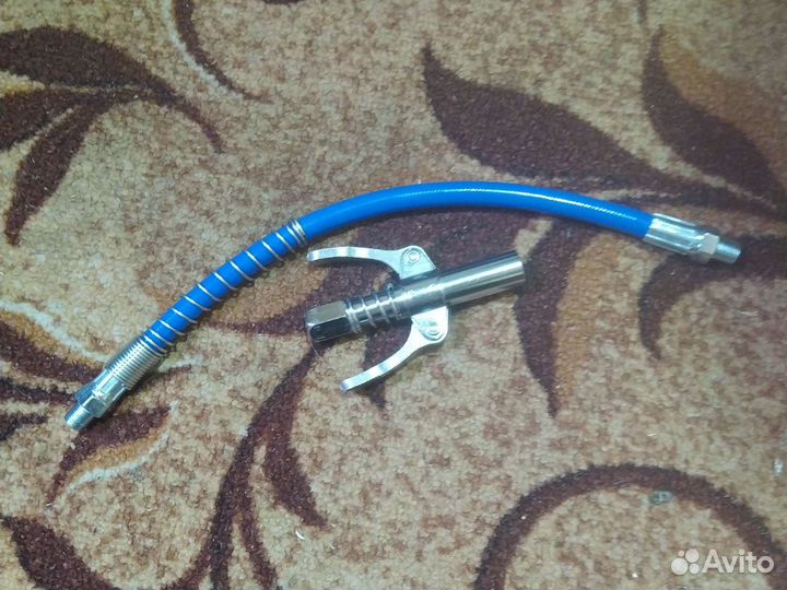 Наконечник шприца для смазки