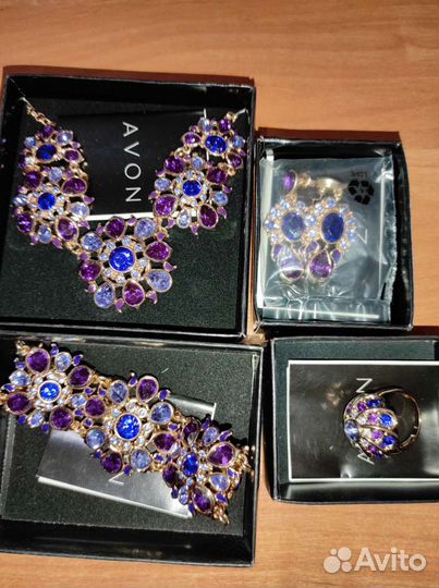 Набор украшений. Бижутерия