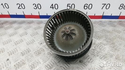 Моторчик печки volvo V40 VW (SBE12KK01)