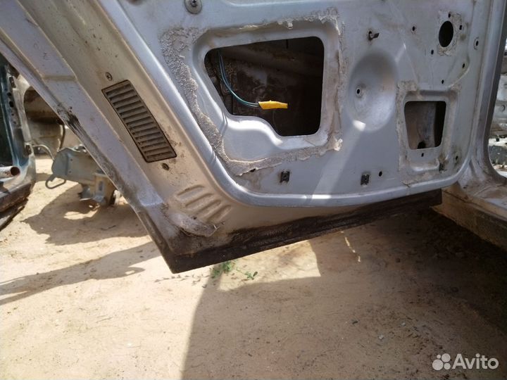 Двери ваз 2112