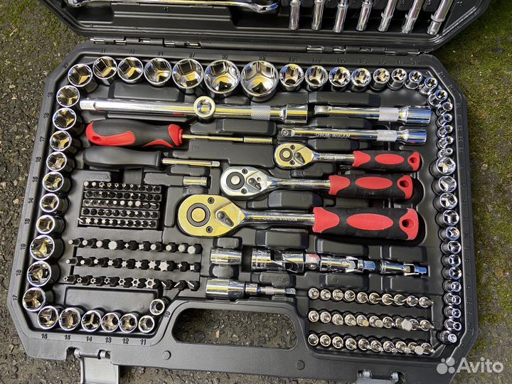 Набор инструментов 218 предметов