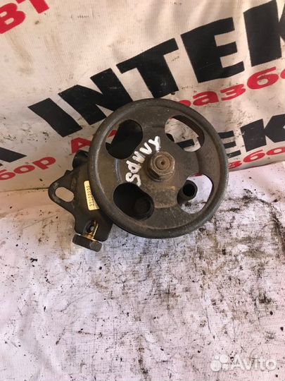 Насос гидроусилителя гур Nissan Sunny 1993