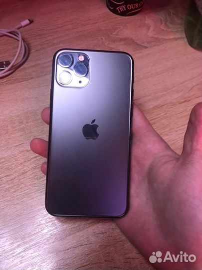 iPhone 11 Pro, 64 ГБ