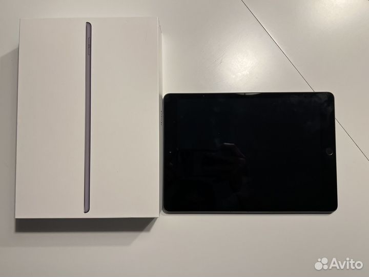 iPad 8 2020 wifi 32gb идеал