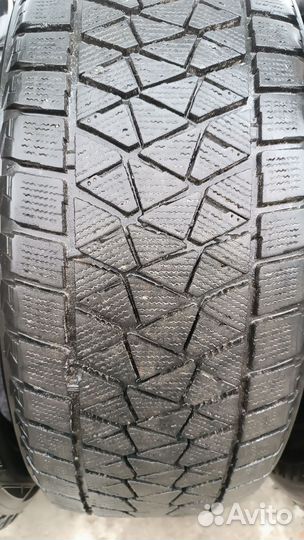 Bridgestone Blizzak DM-V2 235/55 R19 105T