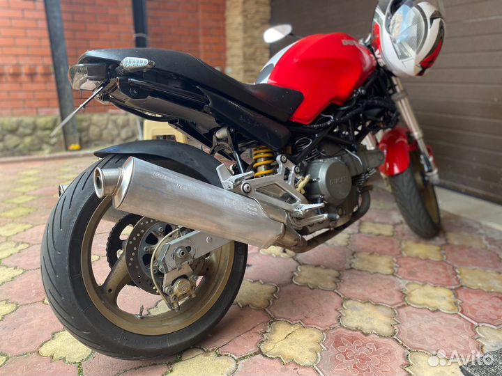 Ducati monster