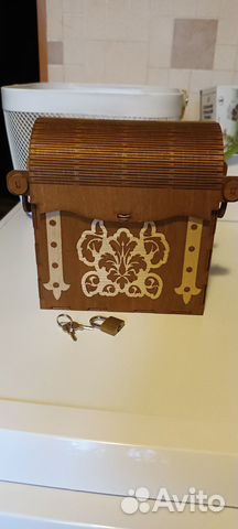 Копилка с замком