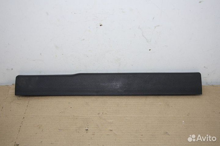 Накладка на порог перед правая (внутренняя) ford k