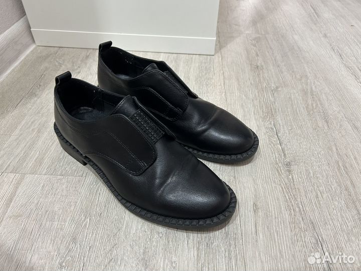 Полуботинки