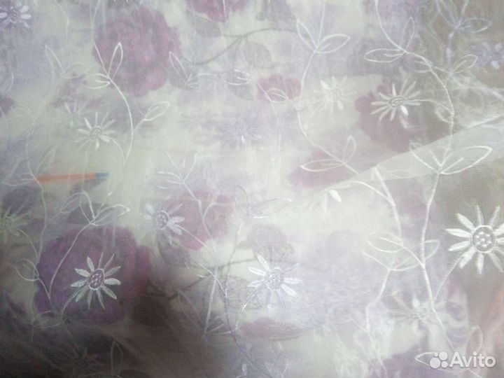 Тюль с вышивкой