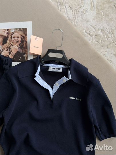 Поло miu miu изящное (стиль 2025)