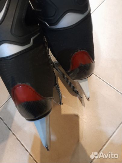 Зимние виды спорта детские коньки