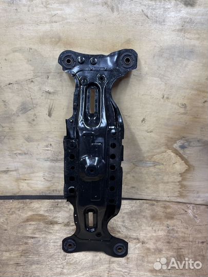 Подрамник балка задний toyota camry XV40 XV30 XV50