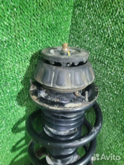 Амортизатор передний левый Kia Rio 3 UB 2011-2017