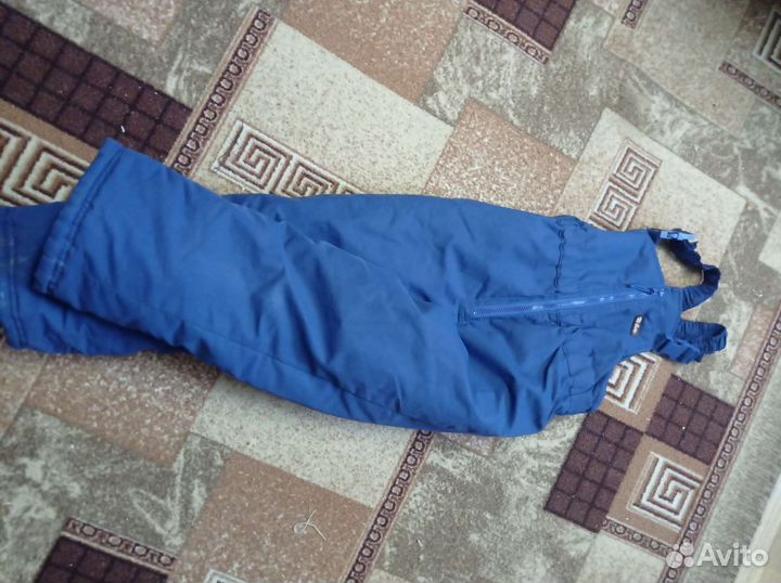 Зимний комбинезон для девочки