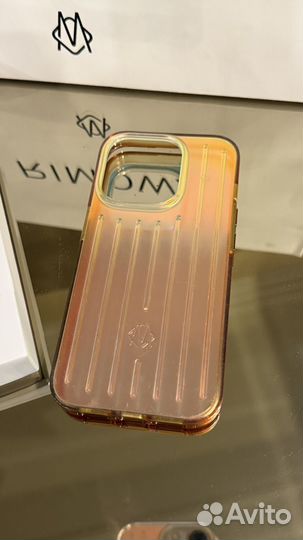 Чехол на iPhone 15 pro rimowa