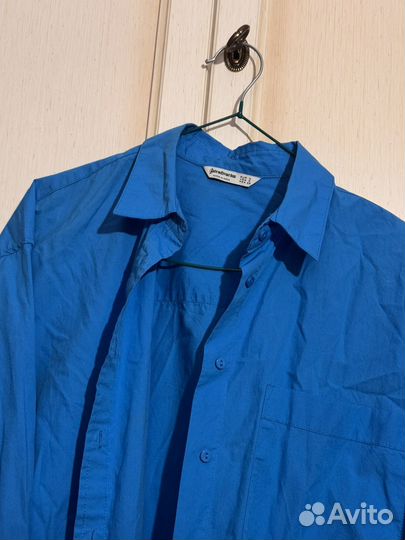 Рубашка голубая