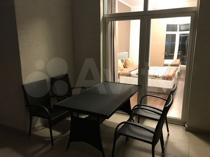 2-к. квартира, 86 м², 6/6 эт.