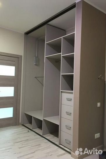 Шкаф-купе для молодой семьи