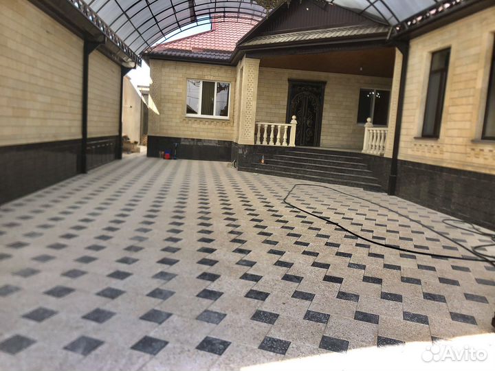 Укладка тротуарной плитки
