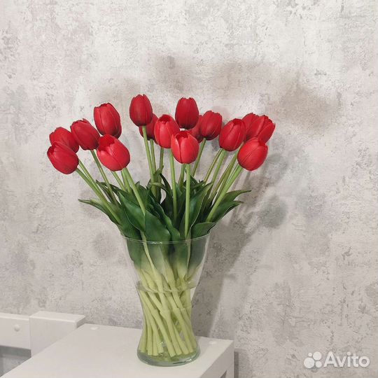 Букет искусственных цветов. Цветочная композиция