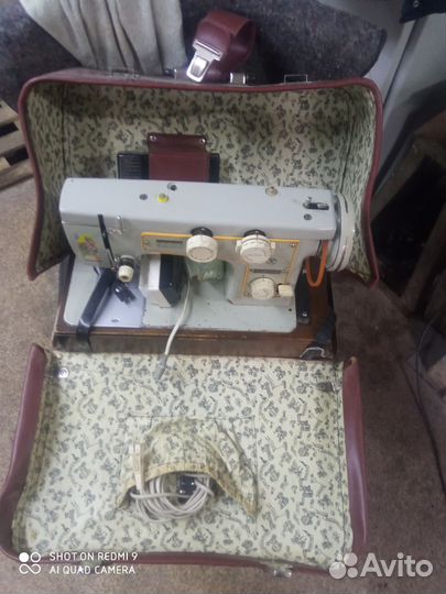 Швейная машинка