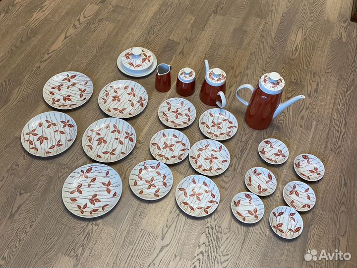 Сервиз Листики терракотовый фарфор гдр lichte 26