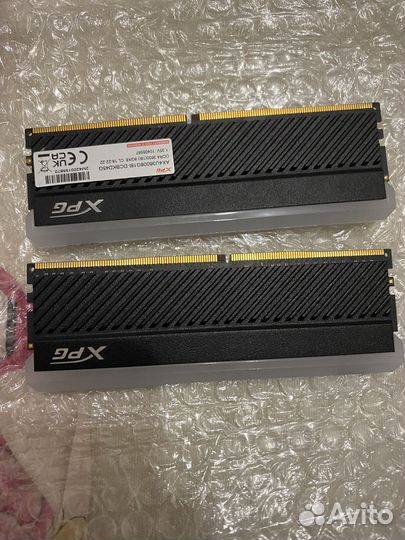 Оперативная память ddr4 2x8gb Xpg 3600MHz