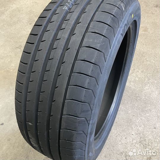 Yokohama Advan Sport V105S 225/45 R19 Y